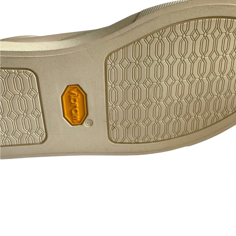 Nisolo Women's Everyday Leather Sneaker in Bone Size 7 NIB - Picture 4 of 8